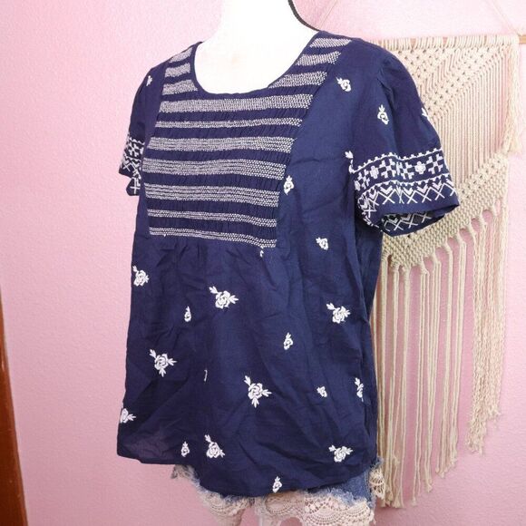 Lucky Brand | Short Sleeve Top Medium - Picture 1 of 8